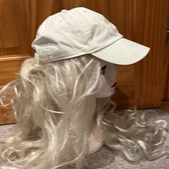 Nike Adjustable Hat - Picture 4 of 5